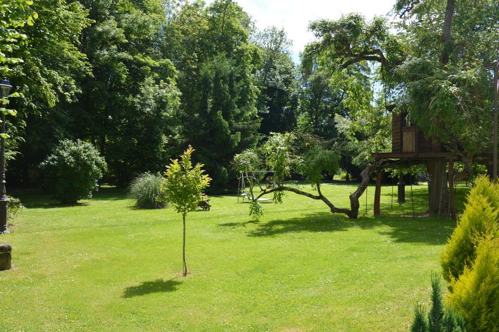 Le Moulin De Pommeuse Bed & Breakfast Ngoại thất bức ảnh